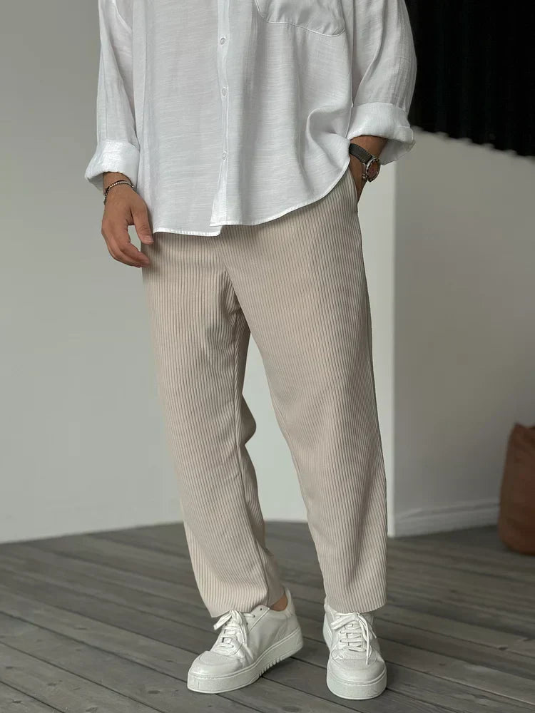 Yrian – Relaxed Ribbed Trousers