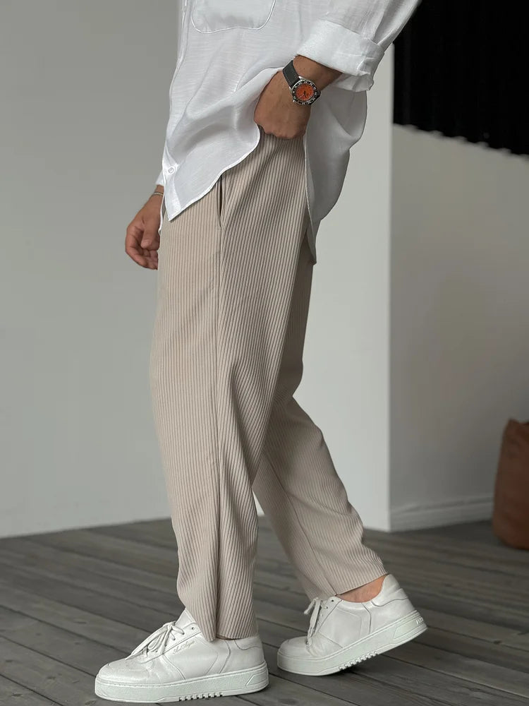 Yrian – Relaxed Ribbed Trousers