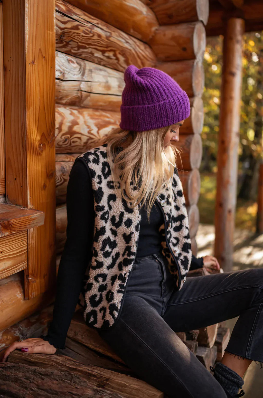 ASTRID™ | The Leopard Knit Waistcoat