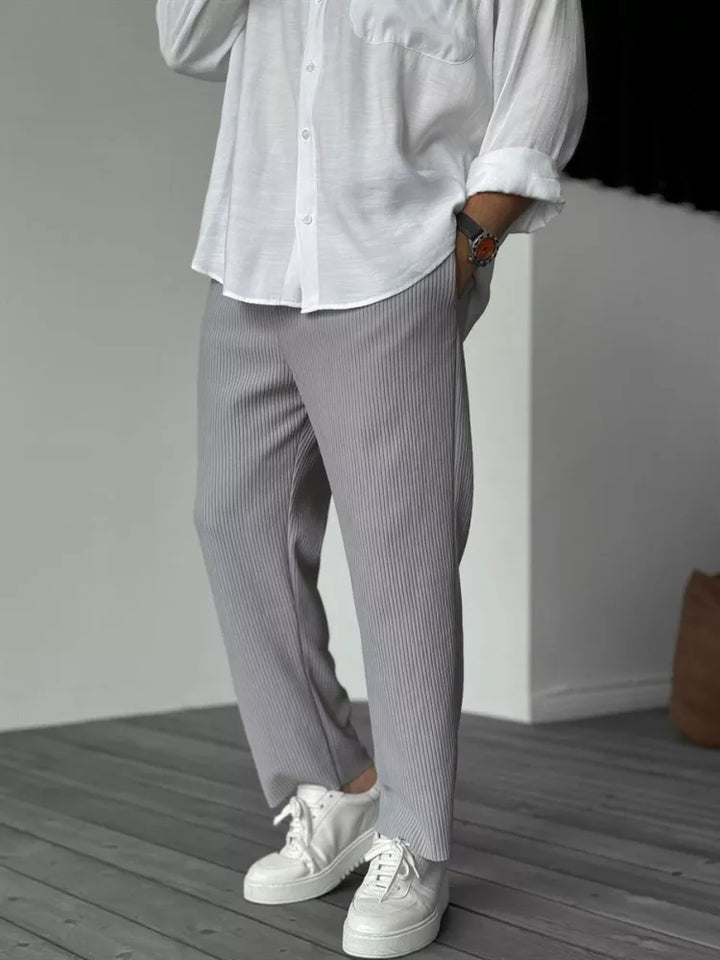 Yrian – Relaxed Ribbed Trousers